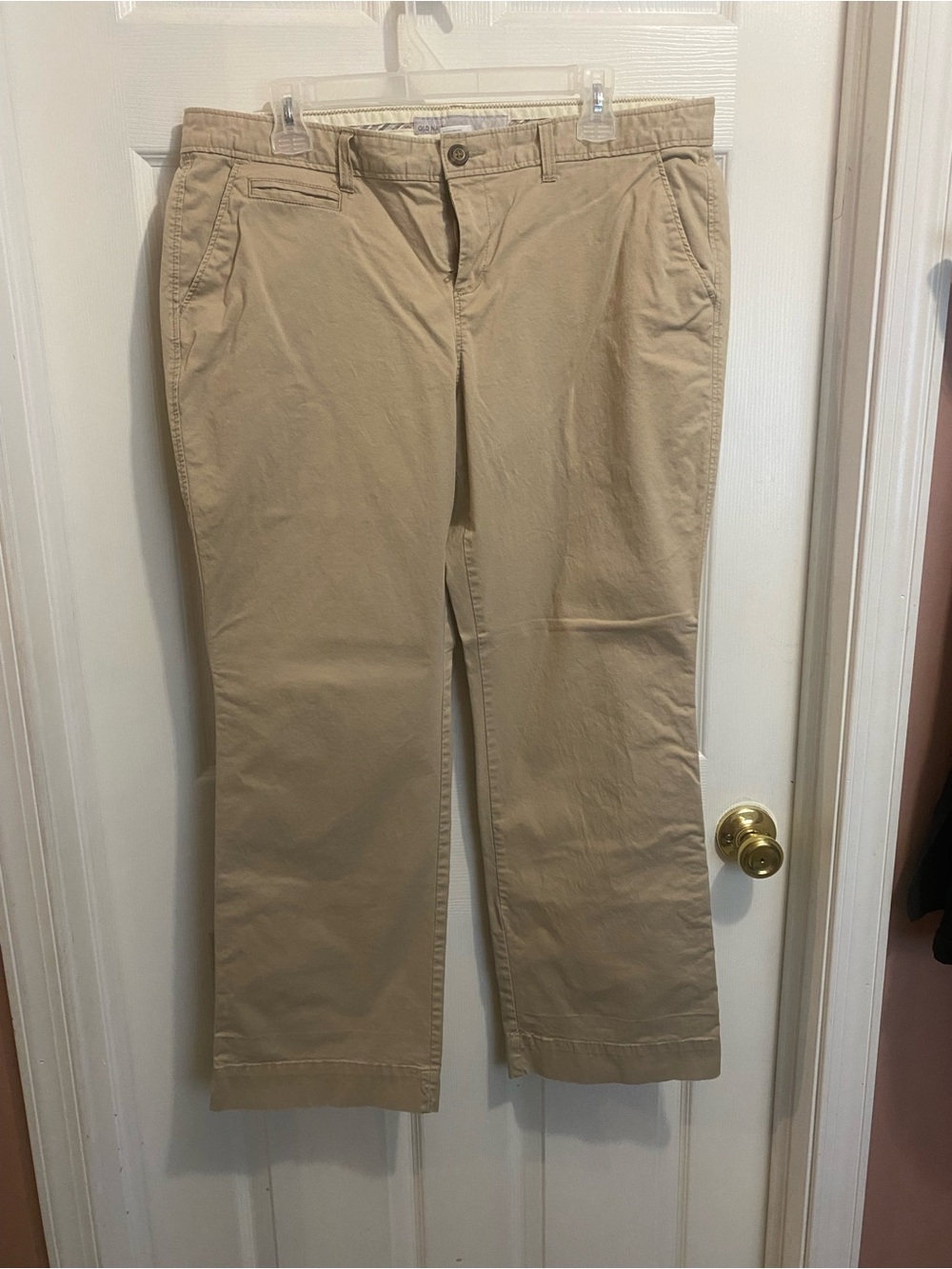Old Navy women’s Tan Pants